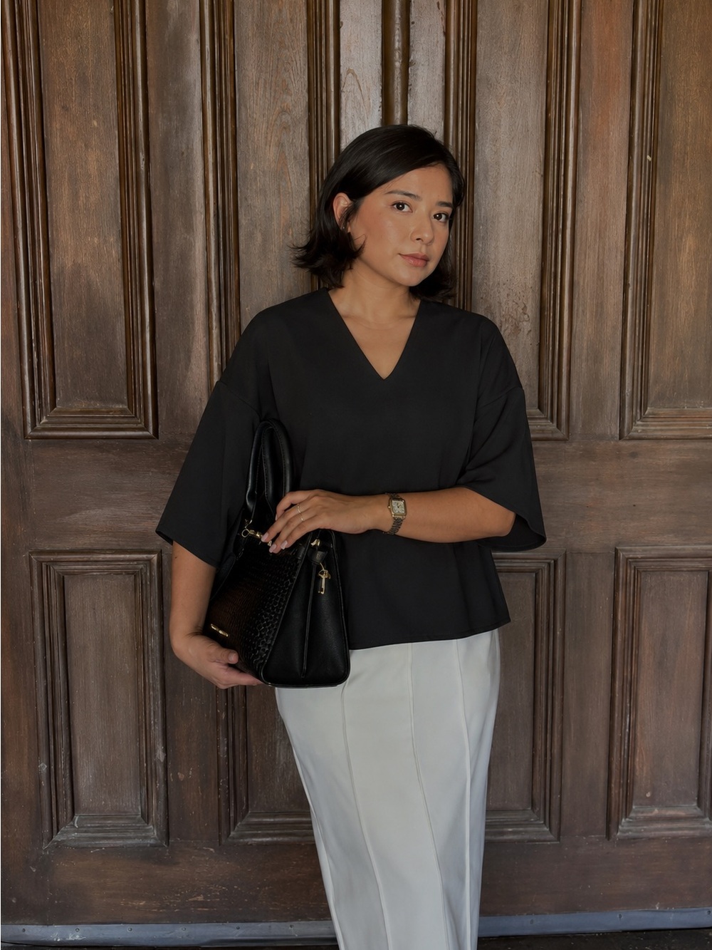 Lumiere Black V-Neck Relaxed Sleeve Top